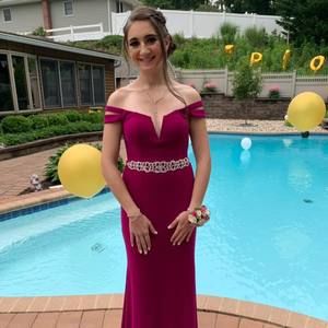 Meet your Posher, Melina